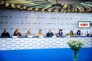 КиноПоиск выделит гранты на обучение сценарному мастерству